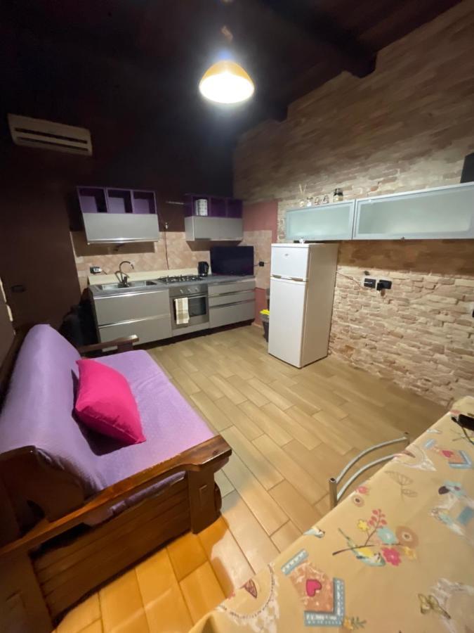 Matama House Hotel Каляри Екстериор снимка
