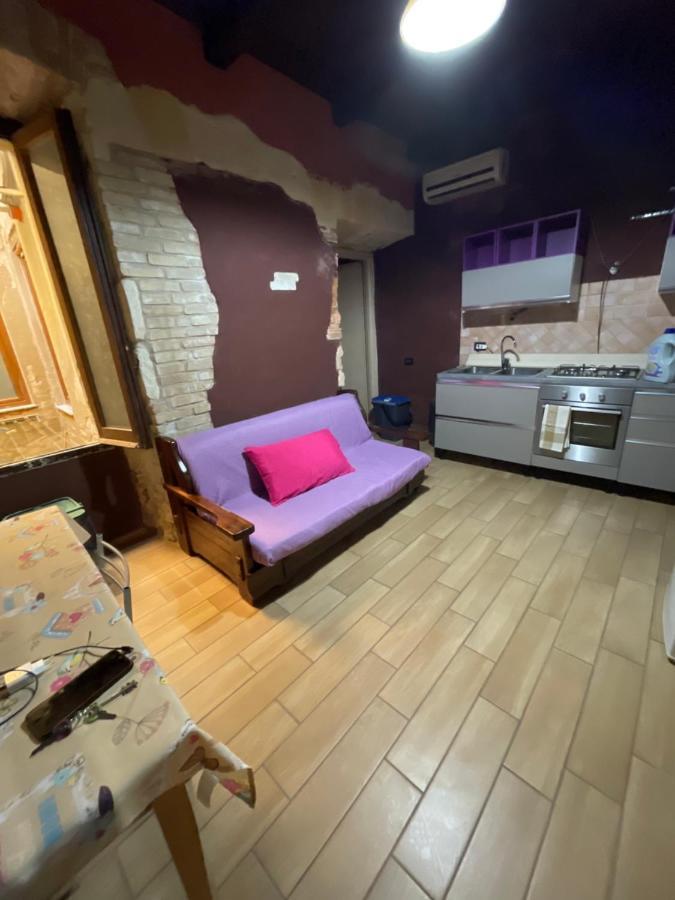 Matama House Hotel Каляри Екстериор снимка