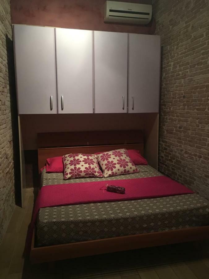 Matama House Hotel Каляри Екстериор снимка